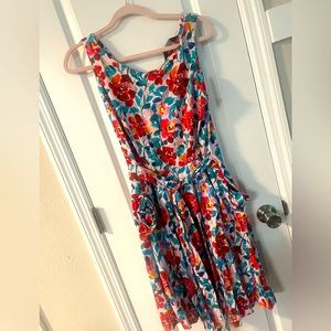 Lady Vintage London Tea Dress UK18 FLORAL with POCKETS